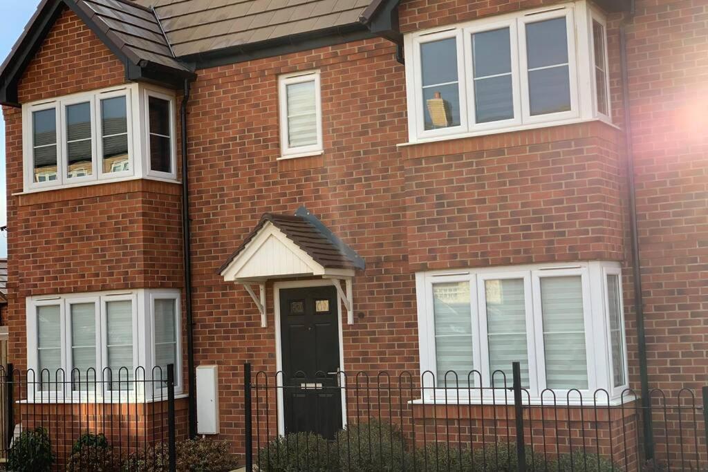 Stanton Cross 5 Persons 3 Bed Home Wellingborough Exterior photo